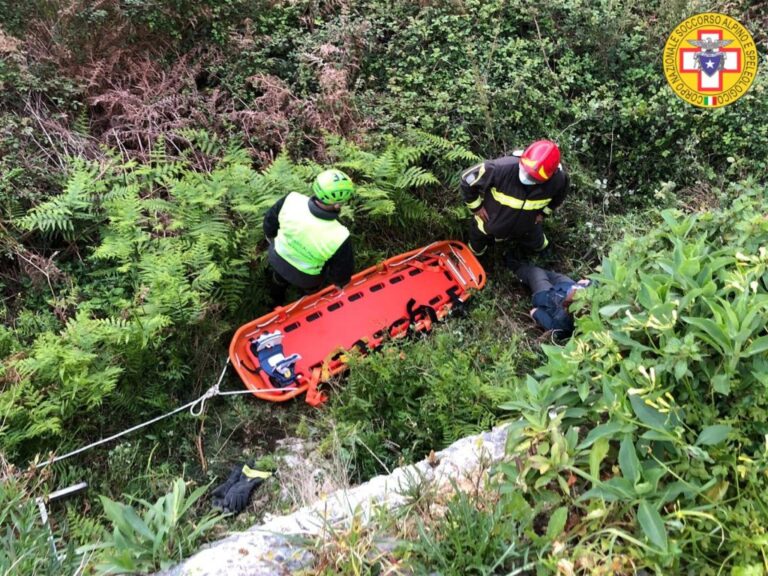 Un uomo senza vita trovato all’interno del Parco nazionale del Vesuvio