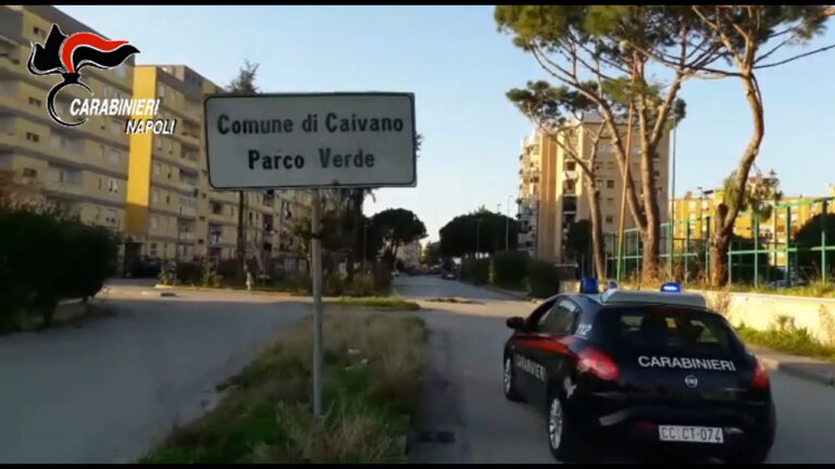 Spaccio di droga ‘h24’ al Parco Verde di Caivano: 49 misure cautelari