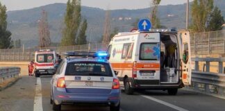 Tragedia sull’A16 Napoli-Canosa, morto un motociclista: scontro con un tir