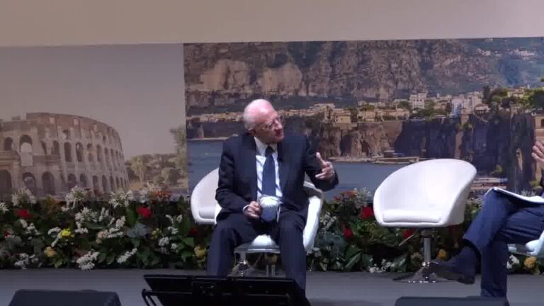 Finale Italia-Inghilterra, De luca: “Invito tutti al senso di responsabilità…”