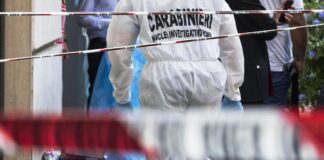 Un 18enne ucciso a coltellate in stazione a Reggio Emilia