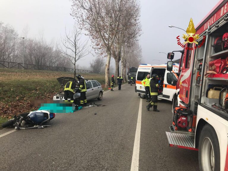 Drammatico incidente sull’Appia, svincolo di Francolise: perde la vita un centauro