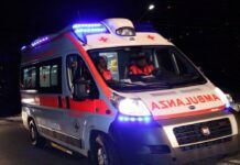 Feriti e incendi a Capodanno: 57 casi a Napoli, un morto a Roma. Ad Aversa bambino colpito da proiettile vagante