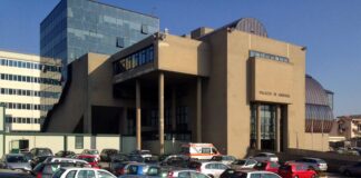 Lavapiatti muore in hotel a Sorrento. È mistero: “Ferite su testa e corpo”. Disposto sequestro della salma