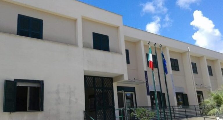 Elezioni/Comunali, riammessa la candidata esclusa dalla lista ‘Parete città di tutti”