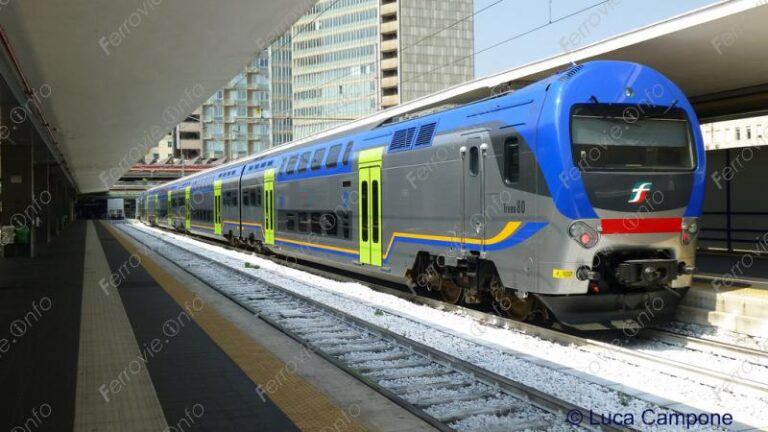 Napoli centrale: problema alla circolazione dei treni per un guasto all’impianto elettrico