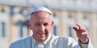 Papa Francesco a casa di Emma Bonino dopo il ricovero: “Sta benissimo, incontro molto cordiale”