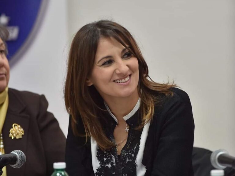 Marcianise, dal Consiglio comunale via libera alla mozione a sostegno dei profughi afghani