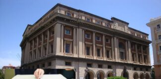 A Salerno città nove candidati alla carica di sindaco: ad Eboli otto e a Battipaglia sette