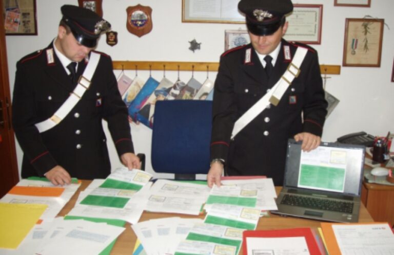 Truffe alle assicurazioni, sei persone arrestate dai carabinieri di Caserta
