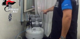 Irruzione dei Nas negli studi dentistici di alcuni comuni del napoletano: sei odontotecnici denunciati per esercizio abusivo della professione