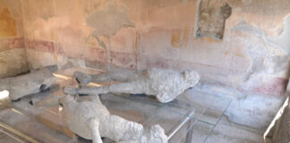 Pompei, riecco i ladri: scomparso un chiusino in marmo dalla ‘Domus di Sirico’