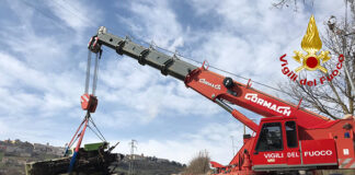 Ariano Irpino, imprenditore 50enne muore travolto da un escavatore