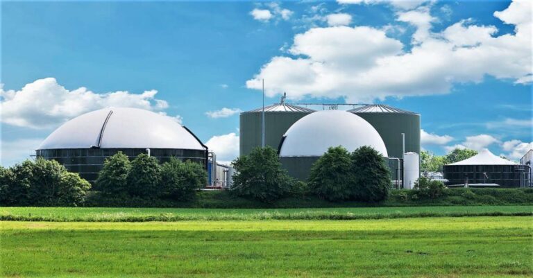 Biodigestore a Gricignano, il sindaco Santagata stoppa il progetto in conferenza dei servizi: “Manca la disponibilità dei suoli”