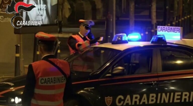 Ancora un agguato nella notte a Napoli: ucciso a colpi di pistola un ragazzo 23enne