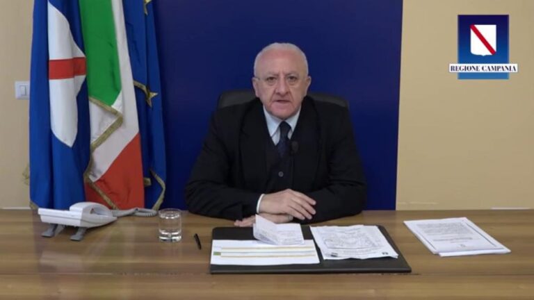 Concorso Regione Campania, De Luca: “Diecimila posti a tempo indeterminato”