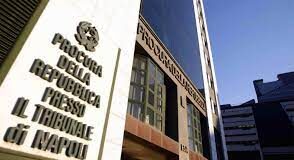 Duplice omicidio a Napoli, c’è la svolta. Un uomo s’è costituito in Procura: “Sono stato io”