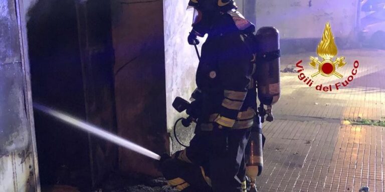Battipaglia, donna 65enne muore nell’incendio della propria abitazione