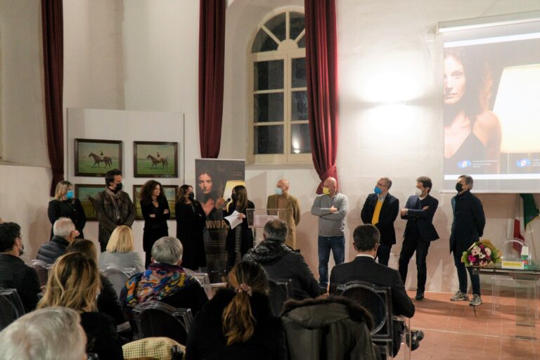 Gaslighting: lo short film “Io vivo per te” premiato in Canada