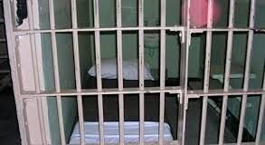 Salerno, incendiato materasso nel carcere di Fuorni, otto agenti intossicati