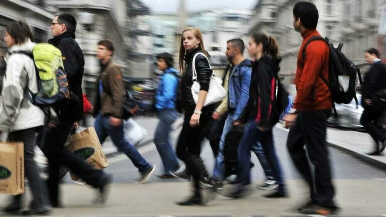 Neet, in Italia sono due milioni i ragazzi invisibili. Dato in crescita, il peggiore in Europa