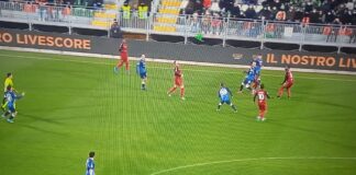 Il Napoli piega il Venezia (ritorno al goal anche per Osimhen), adesso la vetta è davvero ad un passo