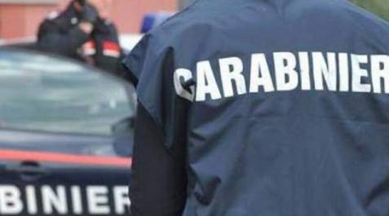 Pozzuoli, chiuso ristorante per gravi carenze igienico-sanitarie: servizio a largo raggio dei Carabinieri