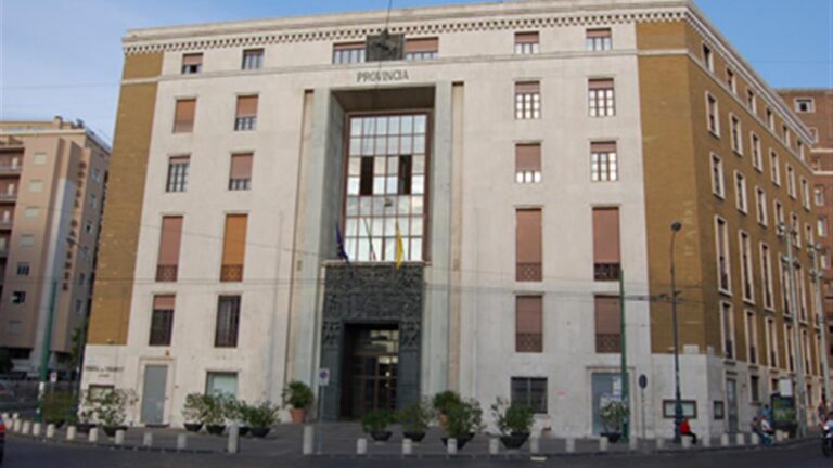 Città metropolitana di Napoli, presentate 11 liste per le elezioni del nuovo Consiglio