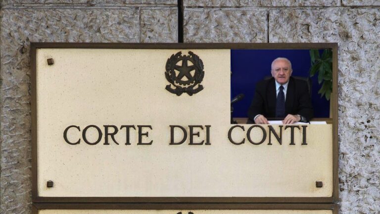 Il presidente De Luca condannato dalla Corte dei conti: dovrà risarcire 59mila euro