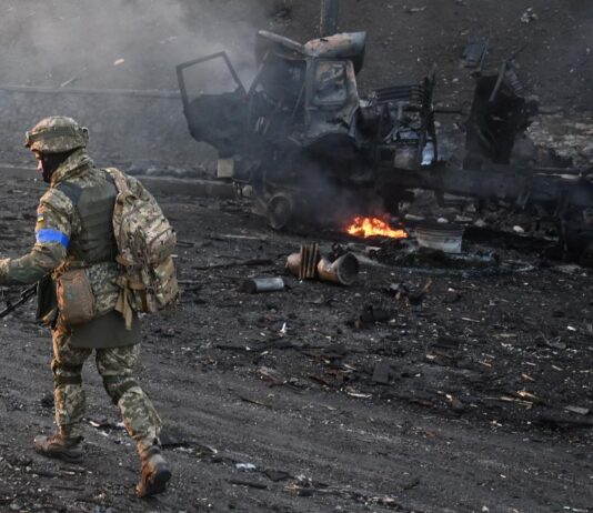 Esercito, Marina e 007 ripuliranno il terreno dagli ordigni inesplosi in Ucraina