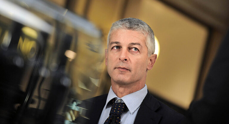 Commissione Antimafia a Caivano, il presidente Morra: battaglia non è semplice