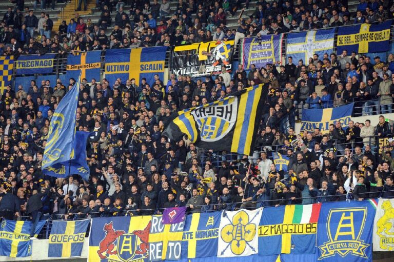 Chiusa per un turno la curva del Verona per i cori contro i napoletani