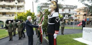 Mattarella ad Acerra per la Festa di Liberazione: “La Resistenza riscattò l’Italia”