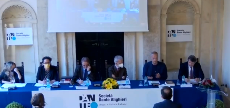 Il racconto “Tonino”‘ del casertano Nicola Maiello nell’antologia della società Dante Alighieri curata dallo scrittore Antonio Scurati