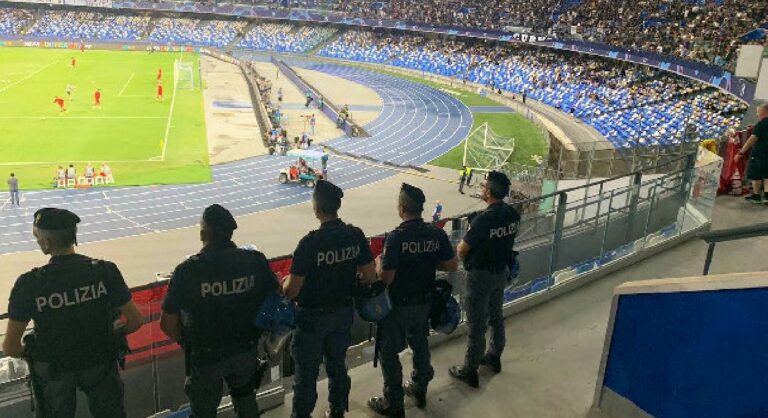 Daspo per 7 tifosi ischitani e puteolani dopo gli scontri e il lancio di bottiglie