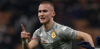 Napoli, Ostigard a Dimaro: allenamento in palestra per l’ex Genoa