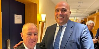 LA VIDEO INTERVISTA Giuseppe De Michele premiato con la Benemerenza 2022 dai presidenti Gravina (Figc) e Abete (Lnd): “Orgoglioso per la mia città”