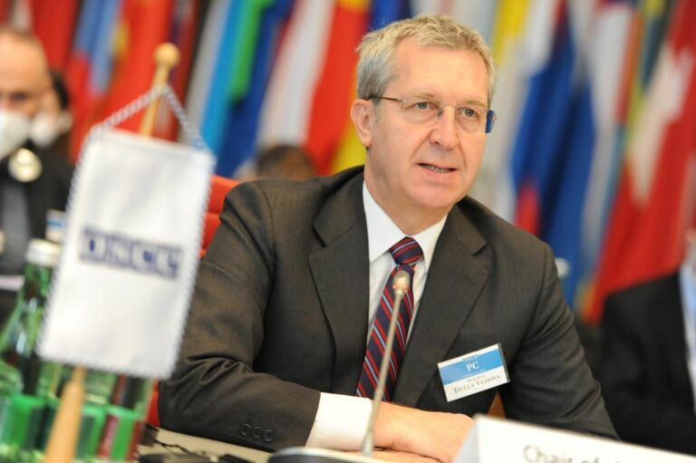 VIDEO INTERVISTA Della Vedova (+Europa): “Governo scarica sui più giovani aumento debito, Nadef ostacola crescita”