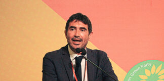 LA VIDEO INTERVISTA Fratoianni (Sinistra Italiana): “Destra litiga sulle poltrone mentre la gente non può pagare le bollette”. Poi punzecchia il “Quarto Polo”