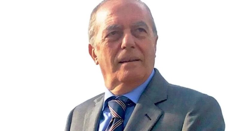 Frignano, consiglieri di opposizione: “Ricorso di Santarpia è disgustoso, serve a mantenere la poltrona, ma ha il destino segnato”