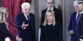 IL VIDEO DEL GIURAMENTO Meloni e nuovi ministri da Mattarella, la premier: “Adesso subito al lavoro”