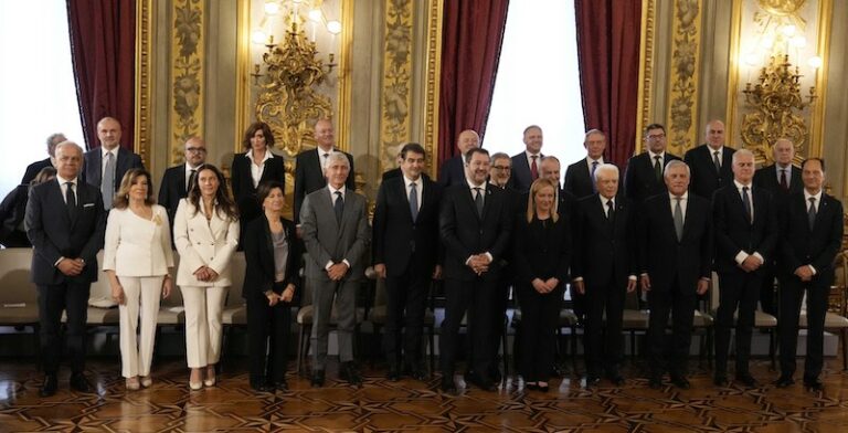 Manovra: reddito cittadinanza, pensioni, bollette, cartelle e flat tax. Ecco le misure del governo