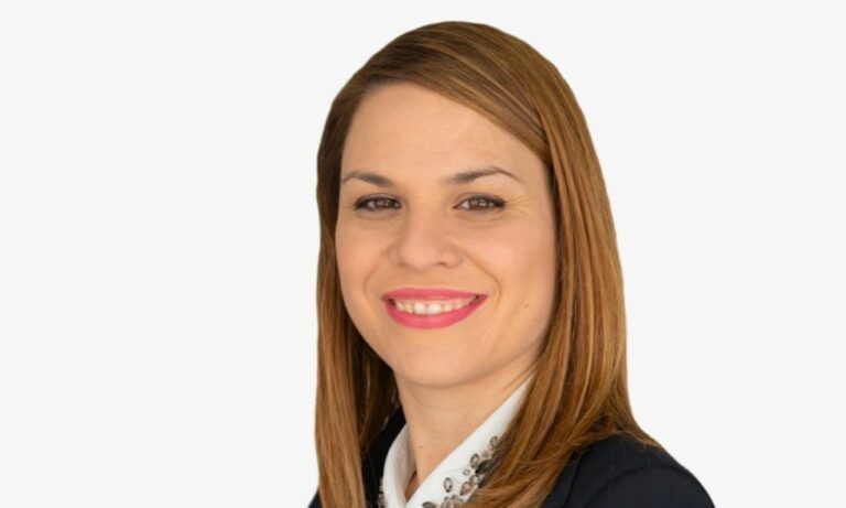 Teverola, Amelia Martino si dimette da presidente del consiglio: lezione di vita e di etica al trio Barbato-Lusini-Caserta. Il Comune un Jurassic Park