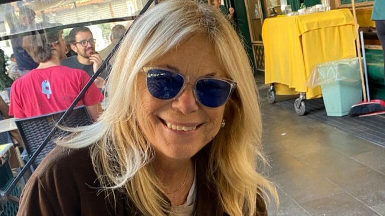 VIDEO LIVE CAMERA Rita Dalla Chiesa (Fi): “Il centrosinistra rosica ancora per la vittoria della Meloni”. E sul bonus cultura: “Andrà alle fasce deboli”