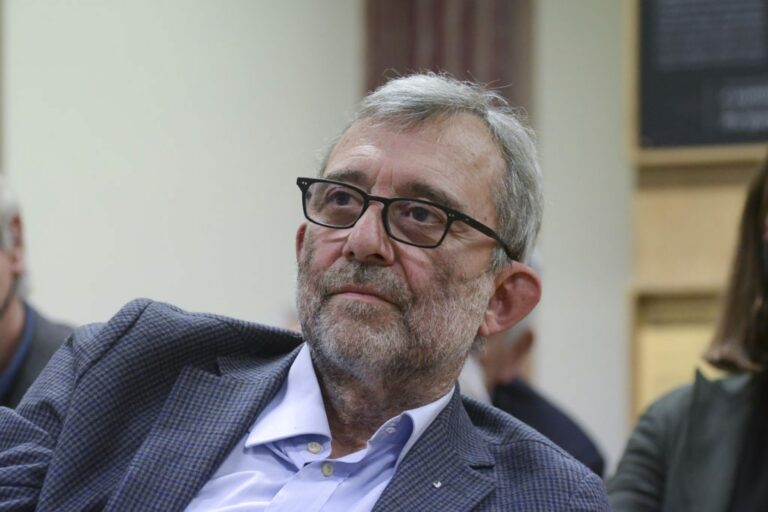 VIDEO LIVE CAMERA Stipendi deputati, Giachetti: “I 5 Stelle dicono fregnacce”. E sulla Manovra: “Da Governo solo danni”