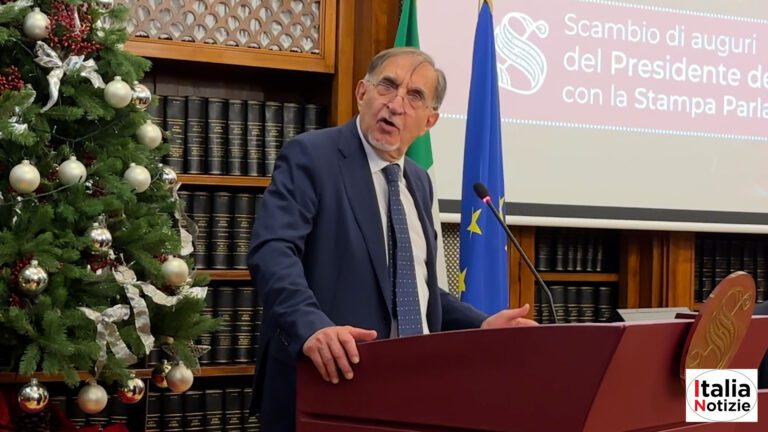 VIDEO Il presidente La Russa: “Taglio dei parlamentari un mezzo buco nell’acqua”