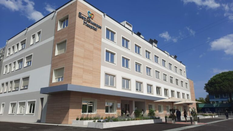 Legionella, una 64enne di Salerno si opera all’anca e muore: stroncata da una polmonite
