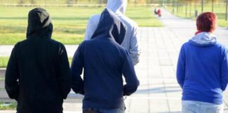 Afragola, commerciante: “Siamo ostaggio delle baby-gang”