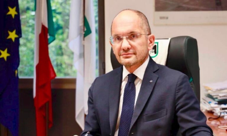 Ricostruzione post-terremoto, Meloni nomina Castelli al posto di Legnini. Il vescovo di Norcia: “Schiaffo alla gente”