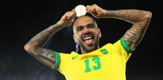 Arrestato Dani Alves, il calciatore è accusato di violenza sessuale